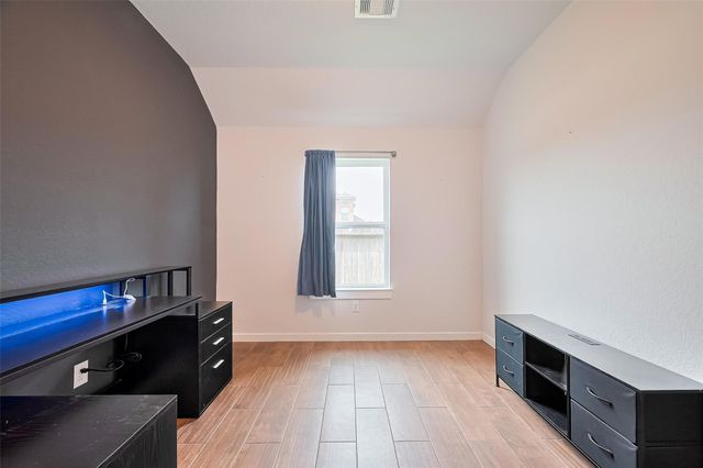 16342 Rockdale Landing Drive, Hockley, TX 77447