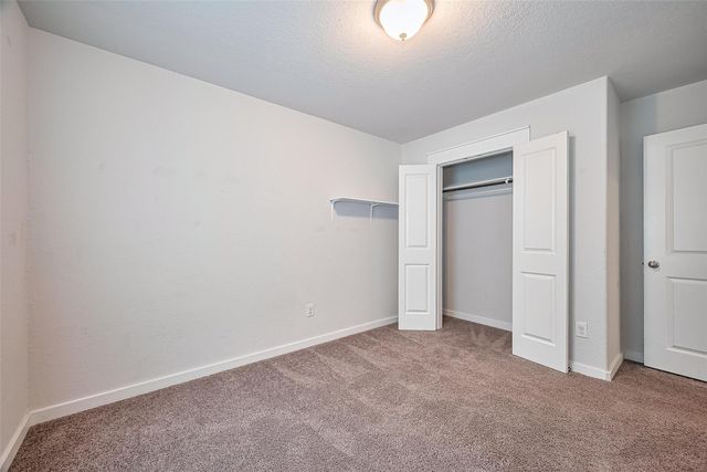 16342 Rockdale Landing Drive, Hockley, TX 77447