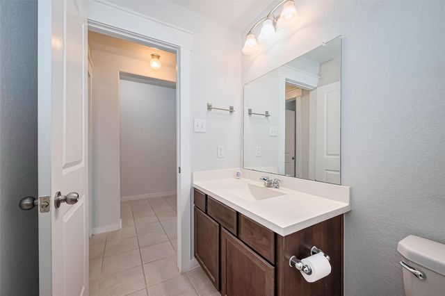 16342 Rockdale Landing Drive, Hockley, TX 77447