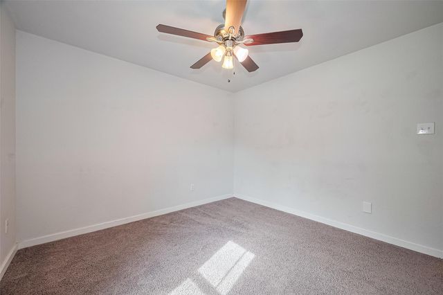 16342 Rockdale Landing Drive, Hockley, TX 77447