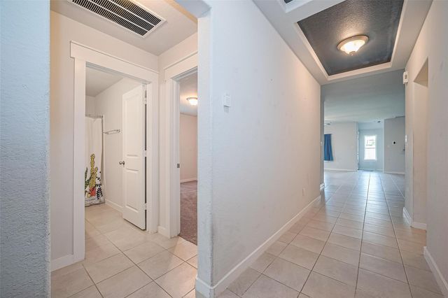 16342 Rockdale Landing Drive, Hockley, TX 77447