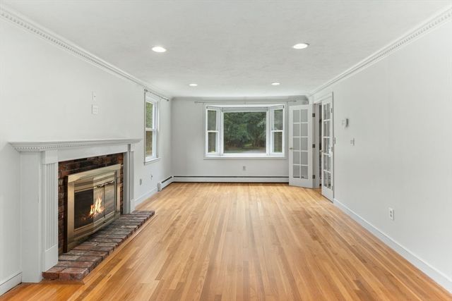 10 Kingsley Rd, Easton, MA 02356