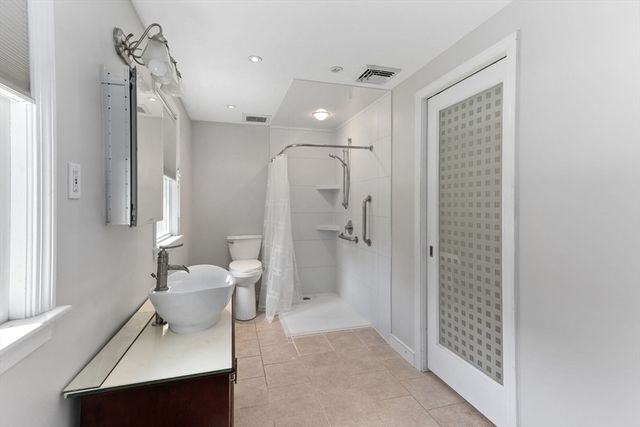 10 Kingsley Rd, Easton, MA 02356