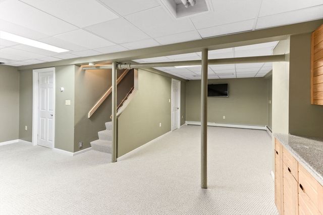 10 Kingsley Rd, Easton, MA 02356