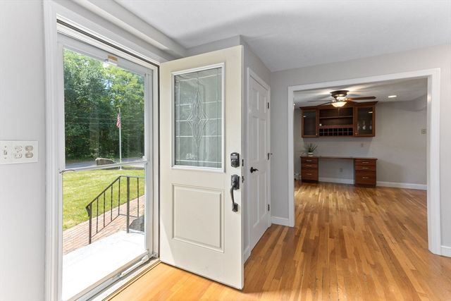 10 Kingsley Rd, Easton, MA 02356
