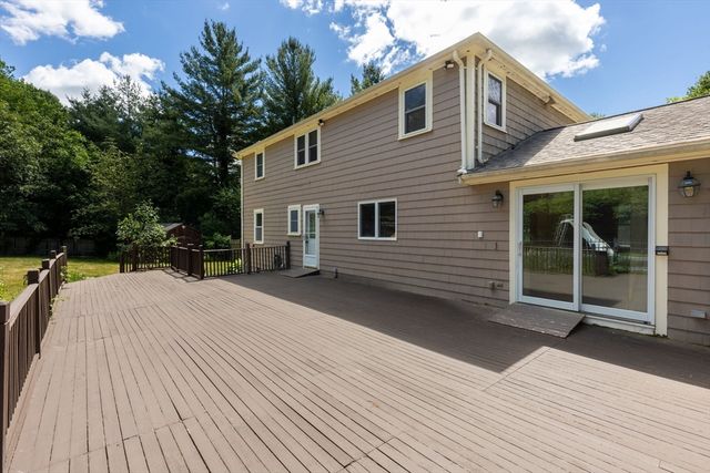10 Kingsley Rd, Easton, MA 02356