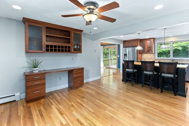 10 Kingsley Rd, Easton, MA 02356
