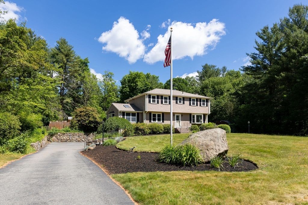 10 Kingsley Rd, Easton, MA 02356