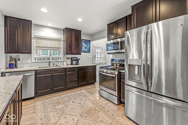 6051 Carrollton Avenue, Indianapolis, IN 46220