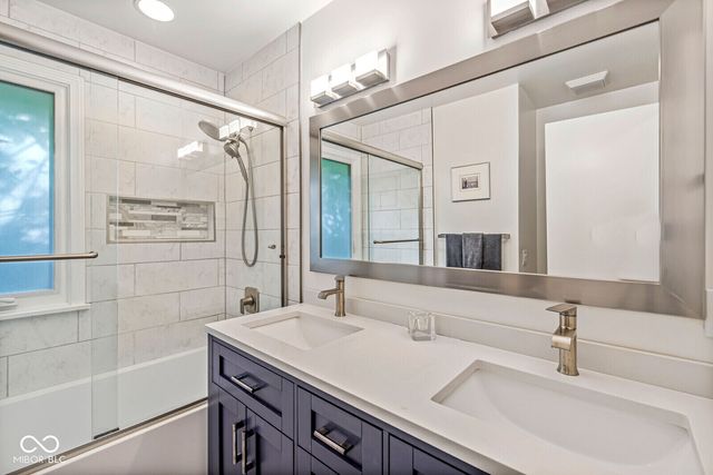 6051 Carrollton Avenue, Indianapolis, IN 46220