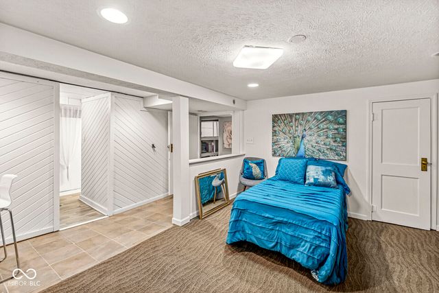 6051 Carrollton Avenue, Indianapolis, IN 46220