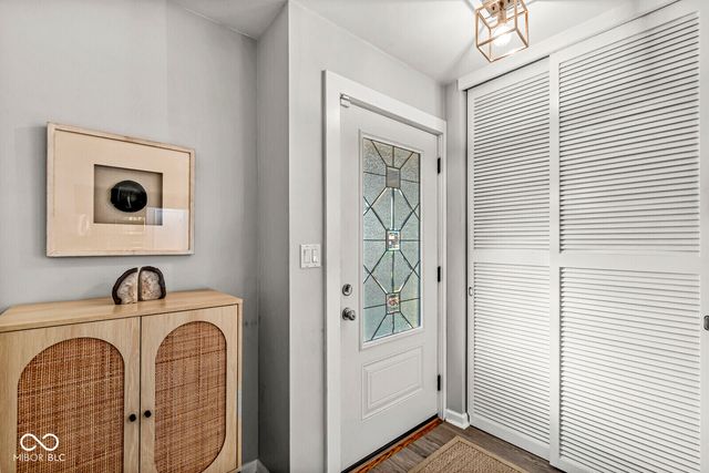 6051 Carrollton Avenue, Indianapolis, IN 46220