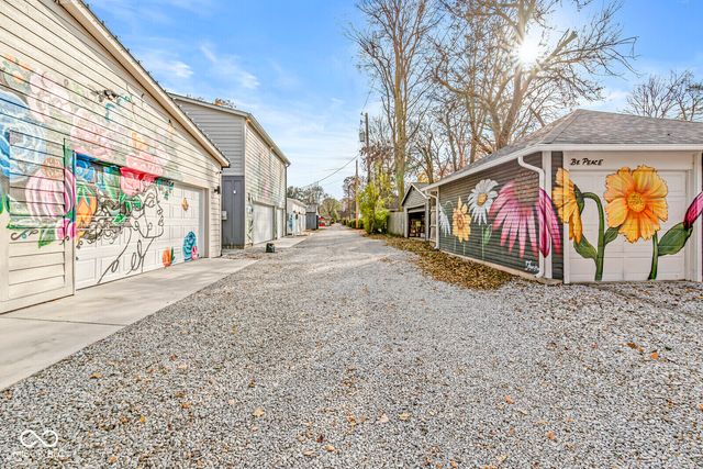 6051 Carrollton Avenue, Indianapolis, IN 46220