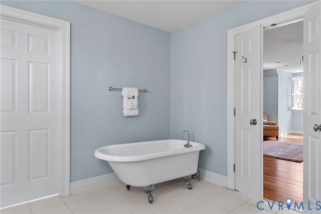8000 Toms Dr, Mechanicsville, VA 23116