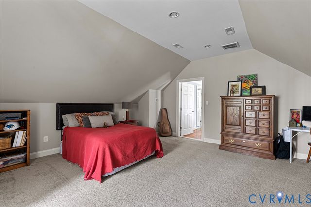 8000 Toms Dr, Mechanicsville, VA 23116