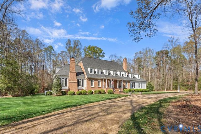 8000 Toms Dr, Mechanicsville, VA 23116