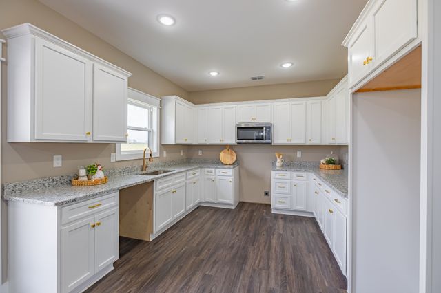4117 Vervilla Rd, Mcminnville, TN 37110