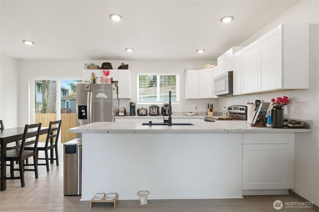 6214 Knoble Road E, Spanaway, WA 98387