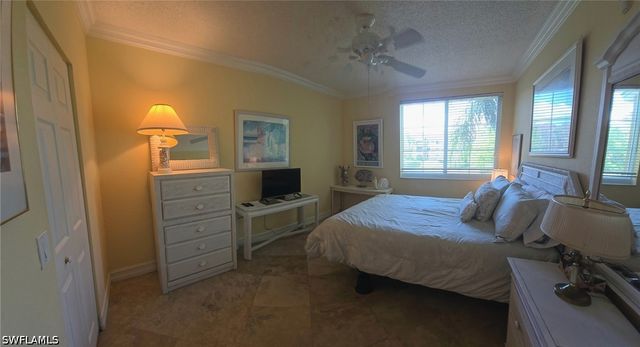 1210 Reserve WAY 204, Naples, FL 34105