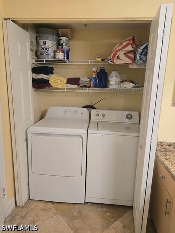 1210 Reserve WAY 204, Naples, FL 34105