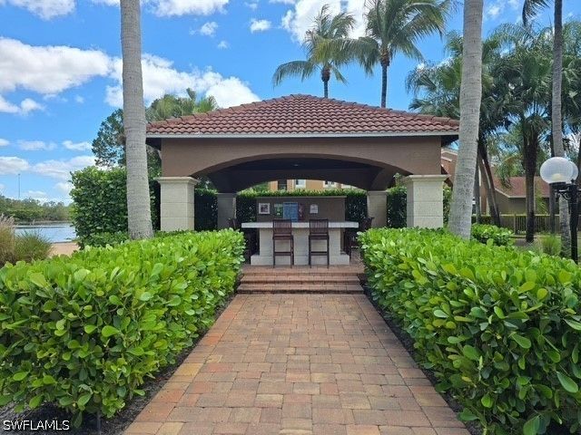 1210 Reserve WAY 204, Naples, FL 34105