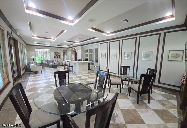 1210 Reserve WAY 204, Naples, FL 34105