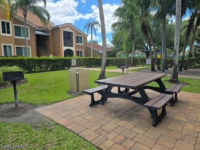 1210 Reserve WAY 204, Naples, FL 34105