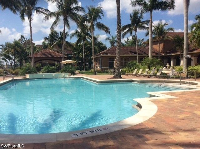 1210 Reserve WAY 204, Naples, FL 34105