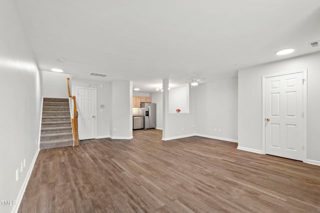 8610 Neuse Landing Lane 103, Raleigh, NC 27616