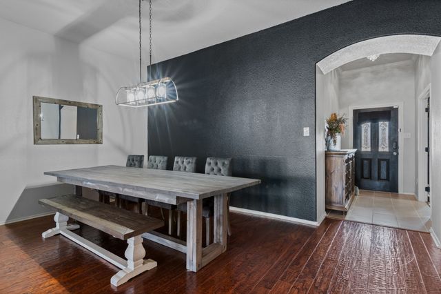 820 Forest Heights Drive, Fort Worth, TX 76036