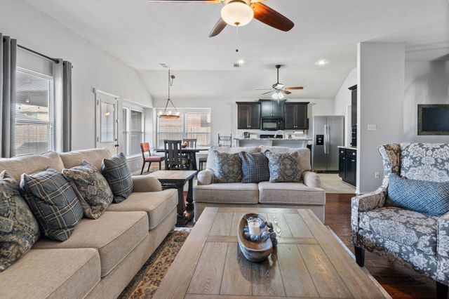 820 Forest Heights Drive, Fort Worth, TX 76036