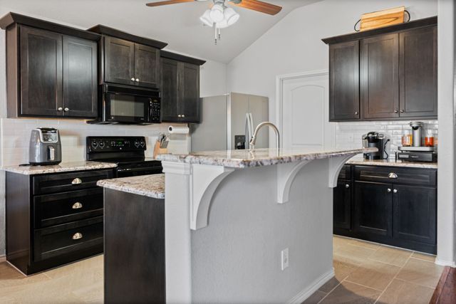 820 Forest Heights Drive, Fort Worth, TX 76036