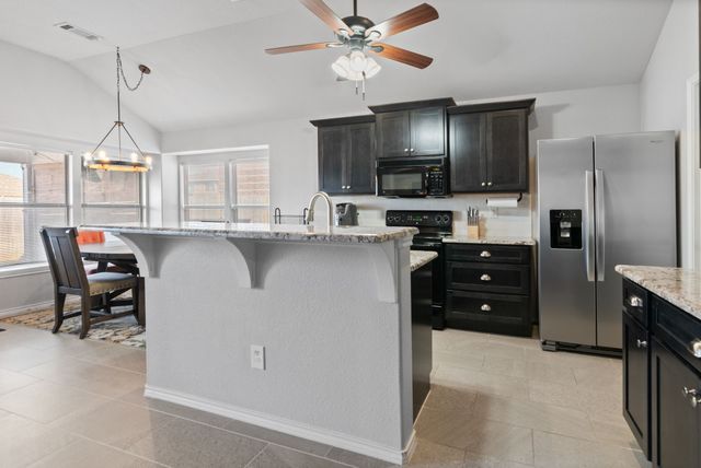 820 Forest Heights Drive, Fort Worth, TX 76036