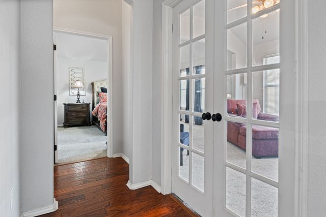 820 Forest Heights Drive, Fort Worth, TX 76036