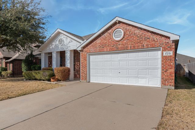 820 Forest Heights Drive, Fort Worth, TX 76036