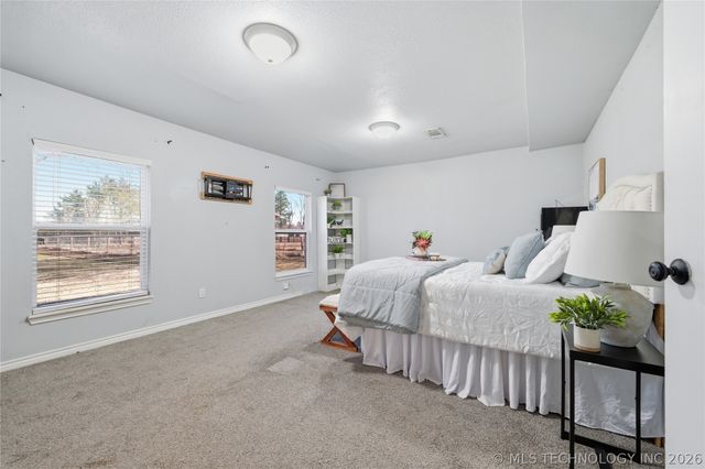 1366 Case, Sulphur, OK 73086