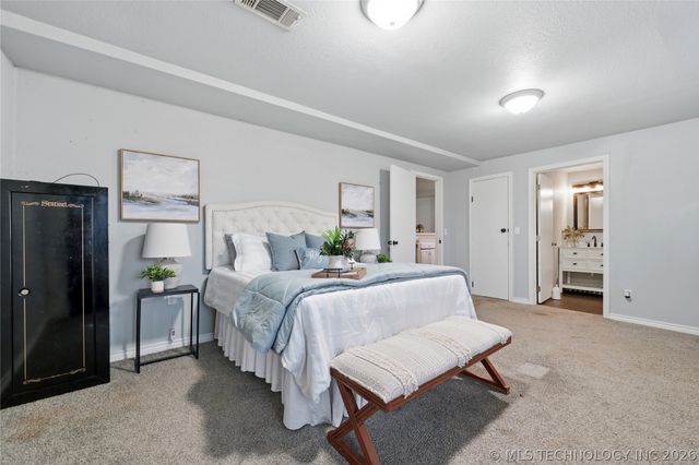 1366 Case, Sulphur, OK 73086