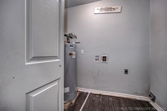 1366 Case, Sulphur, OK 73086