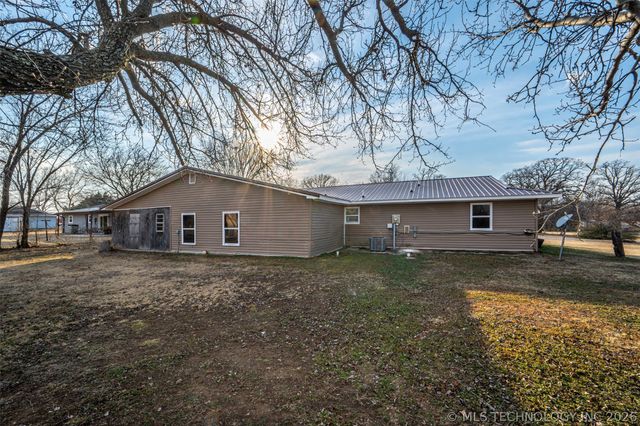 1366 Case, Sulphur, OK 73086