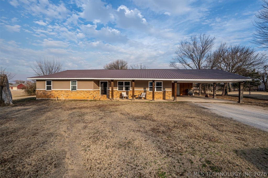 1366 Case, Sulphur, OK 73086