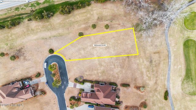 7068 Bloomsbury Court SW, Ocean Isle Beach, NC 28469