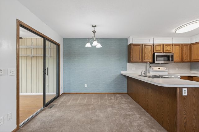 8519 S Pond Trail, Champlin, MN 55316
