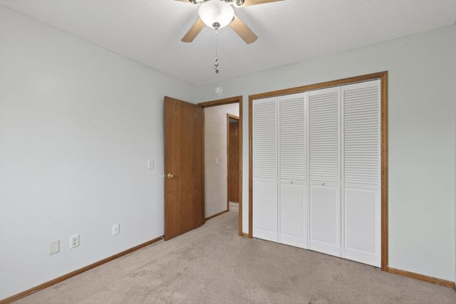 8519 S Pond Trail, Champlin, MN 55316
