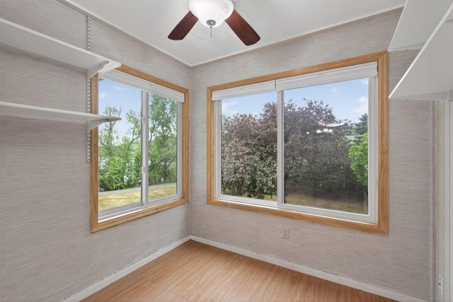 8519 S Pond Trail, Champlin, MN 55316