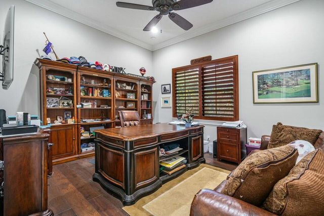 130 Gardenia Isles Drive, Palm Beach Gardens, FL 33418