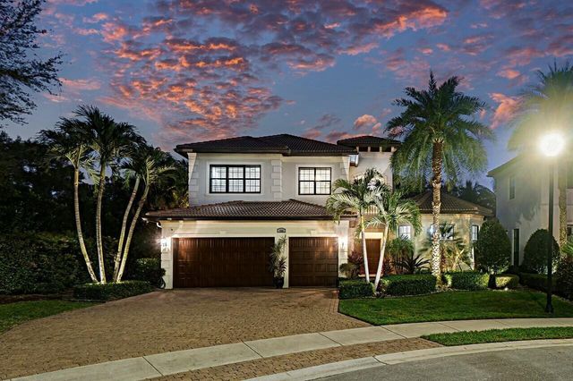 130 Gardenia Isles Drive, Palm Beach Gardens, FL 33418