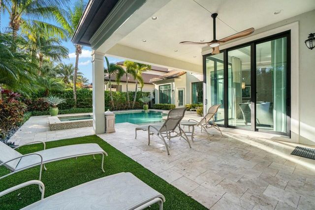 130 Gardenia Isles Drive, Palm Beach Gardens, FL 33418