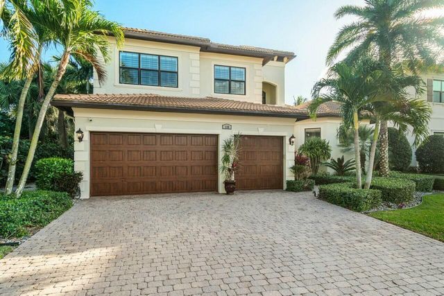 130 Gardenia Isles Drive, Palm Beach Gardens, FL 33418