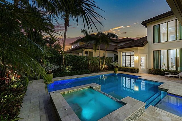 130 Gardenia Isles Drive, Palm Beach Gardens, FL 33418