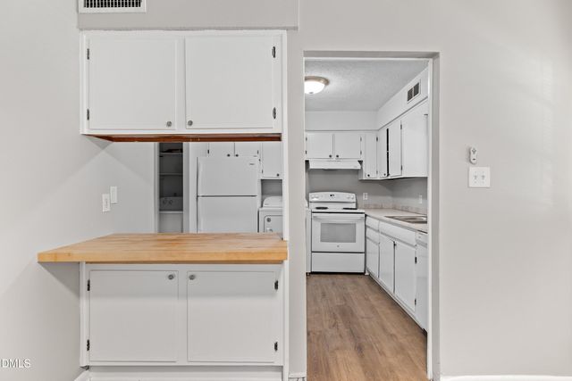 2387 Champion Court, Raleigh, NC 27606